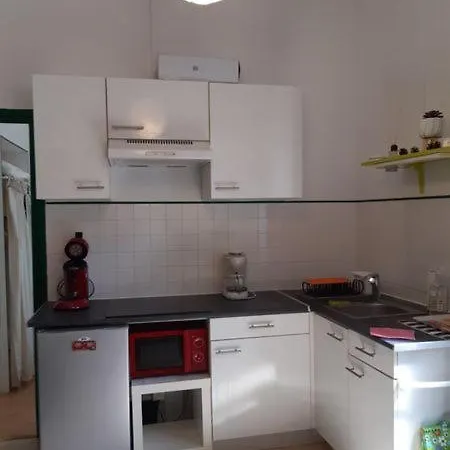 La Des Thermes Apartamento